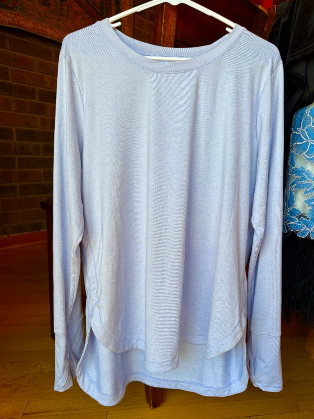 Athleta Lavender Gray Long Sleeve Top
